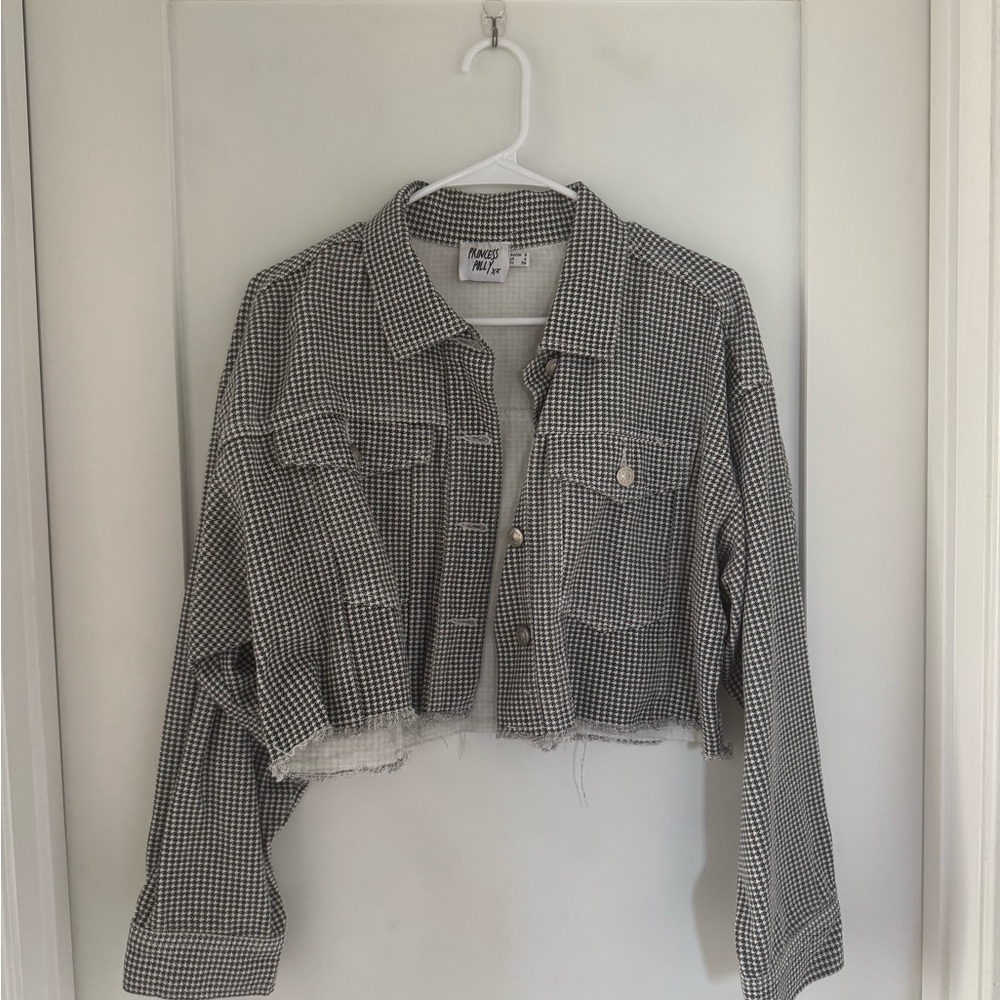 Black and White Cropped Jacket